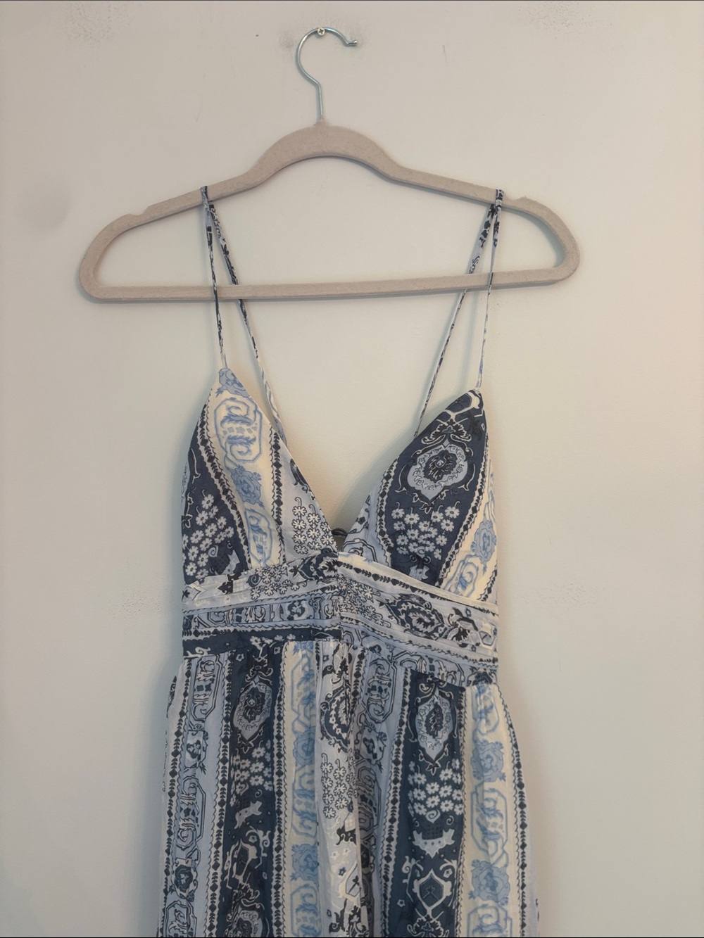 Abercrombie & Fitch Blue Patterned Maxi Dress with Built in Bra Size Small Tall - Picture 4 of 7